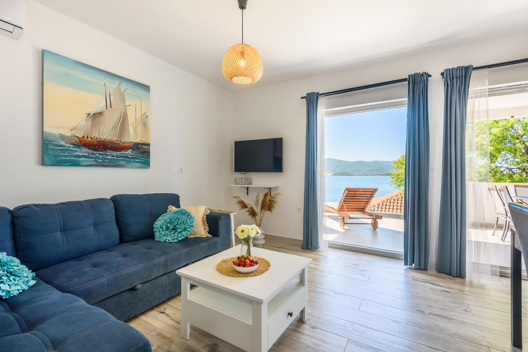 Apartments Morska Vila โกมาร์นา ภายนอก รูปภาพ