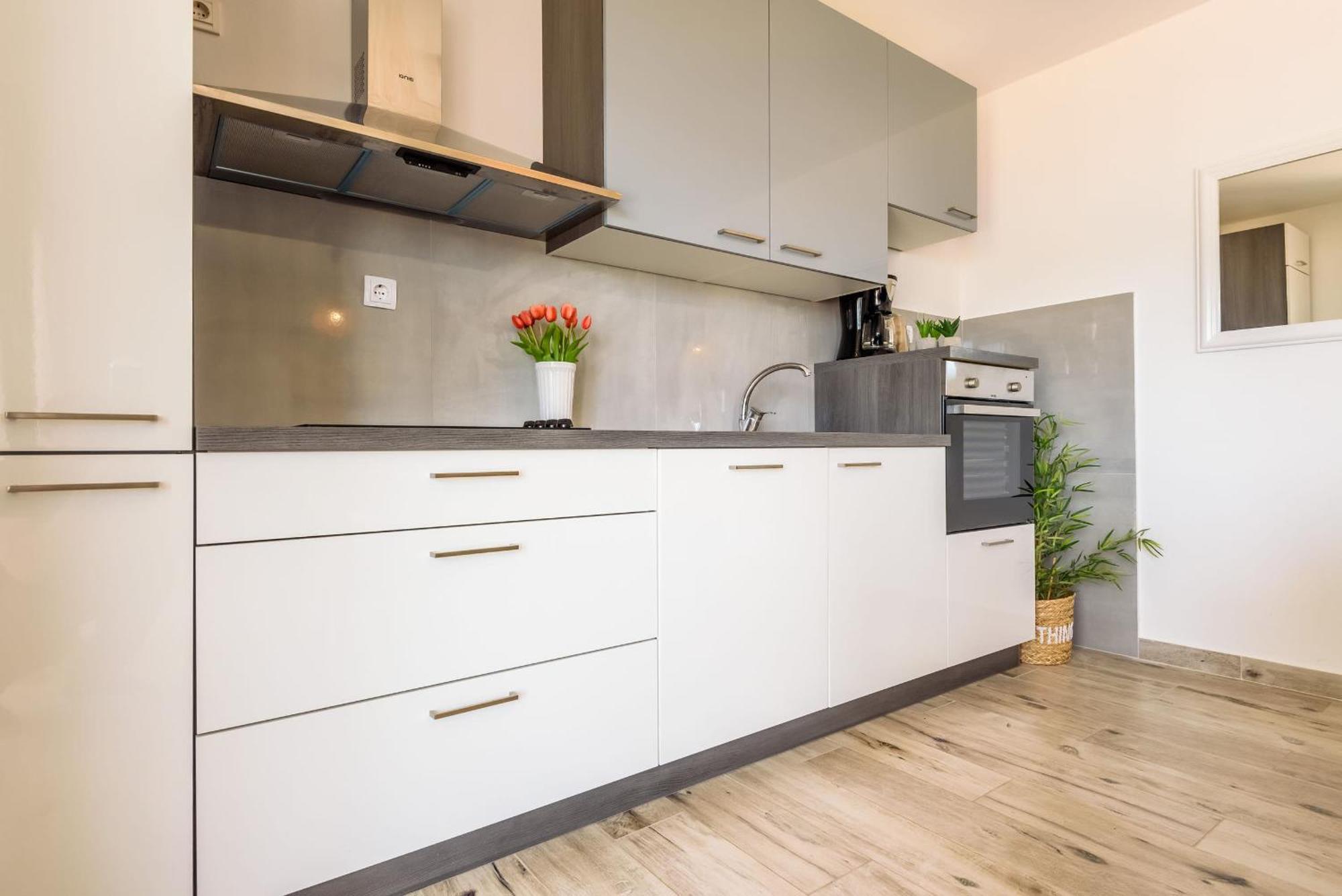 Apartments Morska Vila โกมาร์นา ภายนอก รูปภาพ