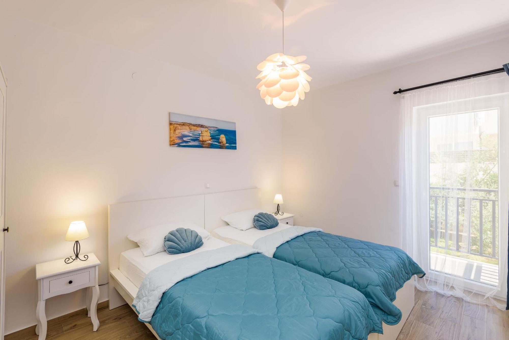 Apartments Morska Vila โกมาร์นา ภายนอก รูปภาพ